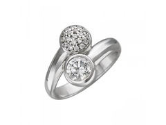 Серебряное кольцо с кристаллами SWAROVSKI